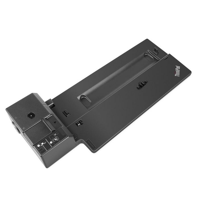 Lenovo 1 x DisplayPort 1.4, 1 x VGA, 2 