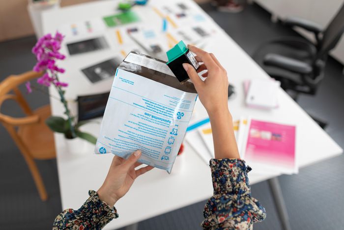 HP 10 Black Original Ink Cartridge, C4844A - EET